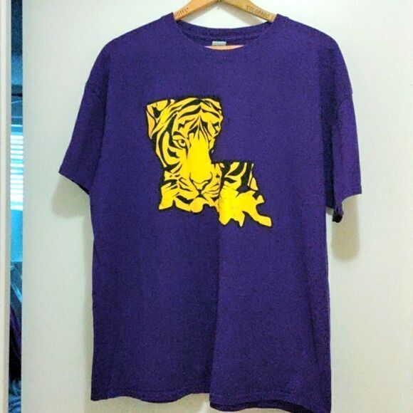 LSU Tigers T-Shirt - Picture 1 of 5